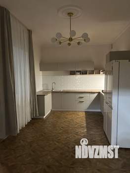 Коттедж 135м², 2-этажный, участок 6 сот.  