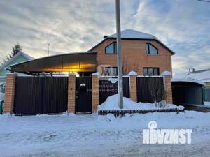 Дом 270м², 3-этажный, участок 4 сот.  