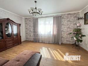 Дом 301м², 2-этажный, участок 6 сот.  