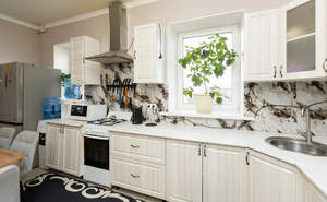 Дом 216м&sup2;, 2-этажный, участок 10 сот.  