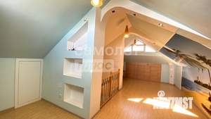 Дом 290м², 2-этажный, участок 5 сот.  