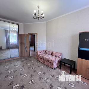 Дом 200м², 3-этажный, участок 5 сот.  