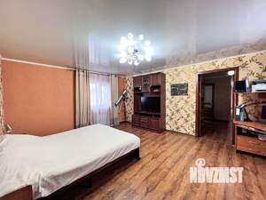 Дом 257м², 2-этажный, участок 3 сот.  