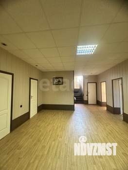 Дом 280м², 3-этажный, участок 7 сот.  