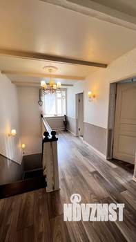 Коттедж 240м², 2-этажный, участок 6 сот.  
