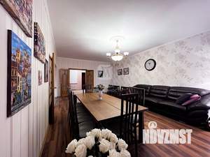 Дом 367м², 2-этажный, участок 10 сот.  