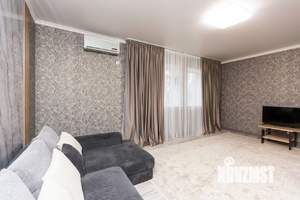 Дом 216м&sup2;, 2-этажный, участок 10 сот.  