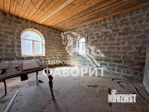 Дом 400м², 2-этажный, участок 8 сот.  