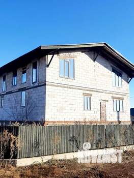 Дом 220м², 2-этажный, участок 10 сот.  