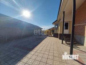 Дом 215м², 2-этажный, участок 10 сот.  