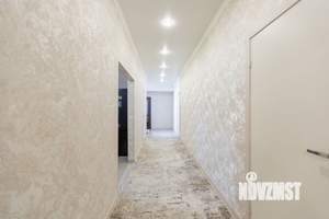 Дом 216м&sup2;, 2-этажный, участок 10 сот.  