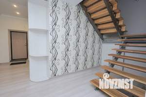 Таунхаус 200м², 2-этажный, участок 5 сот.  