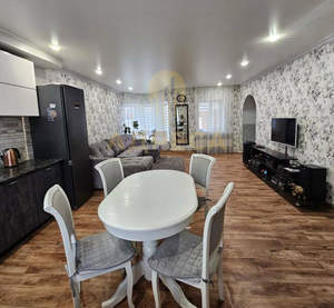 Дом 106м&sup2;, 2-этажный, участок 3 сот.  