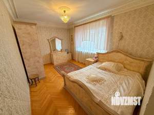 Дом 280м², 2-этажный, участок 9 сот.  