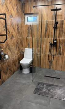 Дом 193м², 1-этажный, участок 10 сот.  