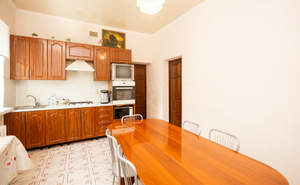 Дом 303м², 3-этажный, участок 5 сот.  