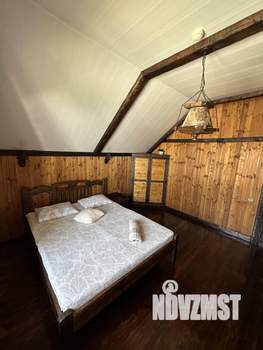 Коттедж 180м², 2-этажный, участок 8 сот.  