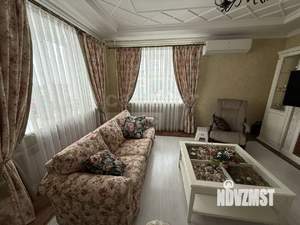 Дом 206м², 3-этажный, участок 3 сот.  