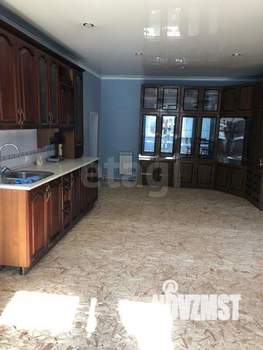 Дом 140м², 1-этажный, участок 6 сот.  