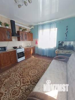 Коттедж 172м², 2-этажный, участок 10 сот.  