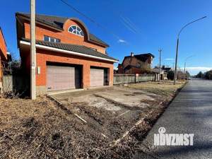 Дом 590м&sup2;, 3-этажный, участок 9 сот.  