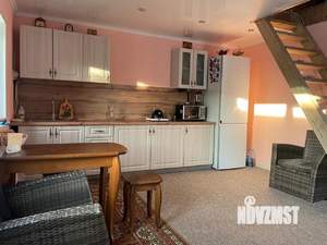 Дом 120м², 2-этажный, участок 6 сот.  