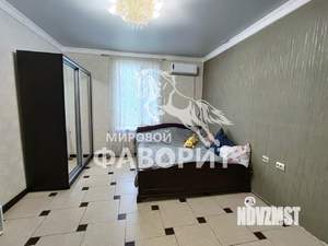 Дом 140м², 2-этажный, участок 6 сот.  