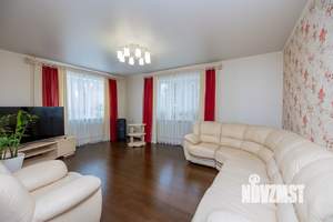 Дом 321м², 2-этажный, участок 6 сот.  