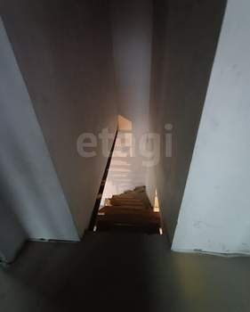 Дом 102м², 2-этажный, участок 126 сот.  