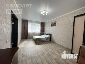 Дом 172м², 2-этажный, участок 4 сот.  