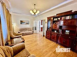 Дом 160м², 2-этажный, участок 4 сот.  