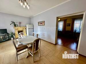 Дом 160м², 2-этажный, участок 4 сот.  