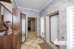 Дом 240м², 2-этажный, участок 10 сот.  
