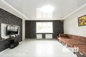 Дом 180м&sup2;, 2-этажный, участок 8 сот.  