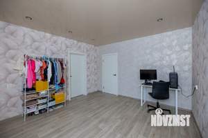 Дом 215м², 2-этажный, участок 5 сот.  