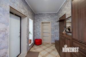 Дом 240м², 2-этажный, участок 10 сот.  