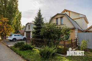 Дом 270м², 3-этажный, участок 6 сот.  