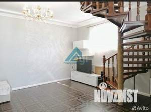 Дом 180м², 2-этажный, участок 5 сот.  