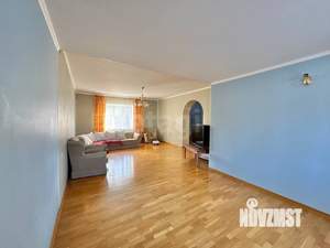 Дом 468м², 4-этажный, участок 10 сот.  