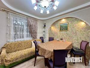 Дом 131м², 2-этажный, участок 6 сот.  