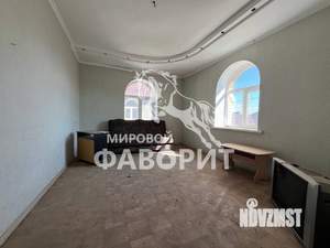 Дом 400м², 2-этажный, участок 8 сот.  