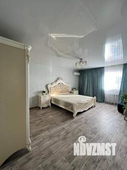 Дом 210м², 2-этажный, участок 5 сот.  