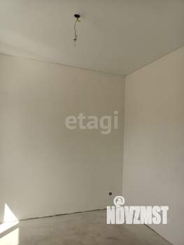 Дом 150м&sup2;, 2-этажный, участок 6 сот.  