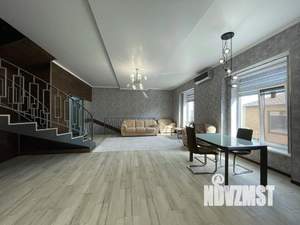Дом 250м², 2-этажный, участок 7 сот.  