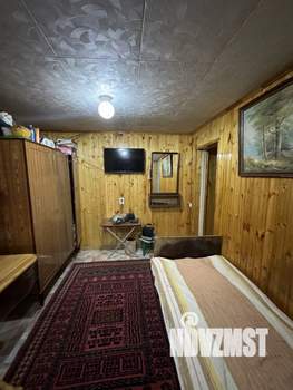 Дом 50м², 2-этажный, участок 6 сот.  