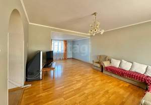 Дом 468м², 4-этажный, участок 10 сот.  