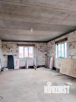 Дом 220м², 2-этажный, участок 8 сот.  