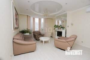 Дом 246м², 3-этажный, участок 5 сот.  