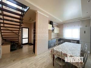 Дом 180м², 2-этажный, участок 4 сот.  