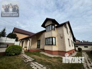 Дом 293м², 2-этажный, участок 8 сот.  